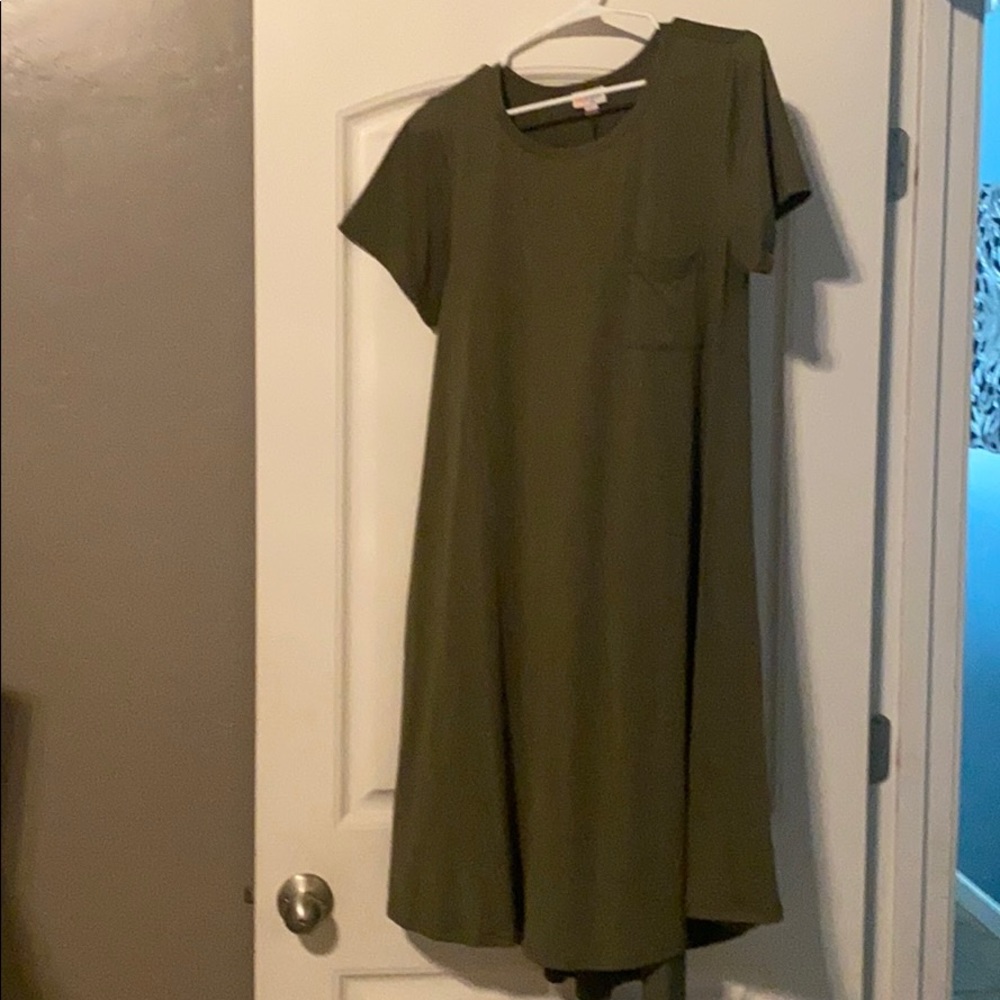 Olive green S LuLaRoe Carly